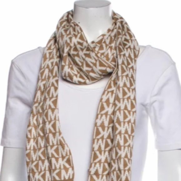 MICHAEL KORS Printed Scarf - Picture 4 of 4